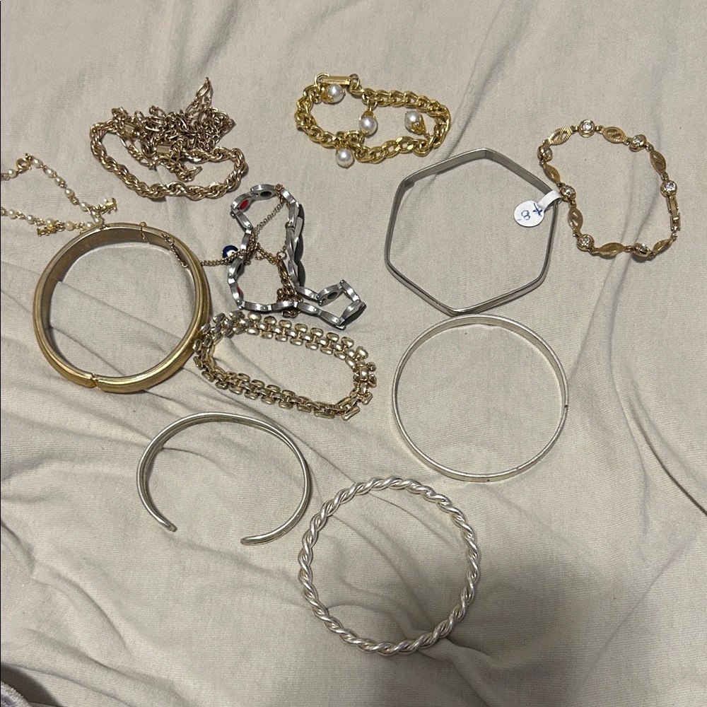 Chic Gold And Silver Bracelet Collection